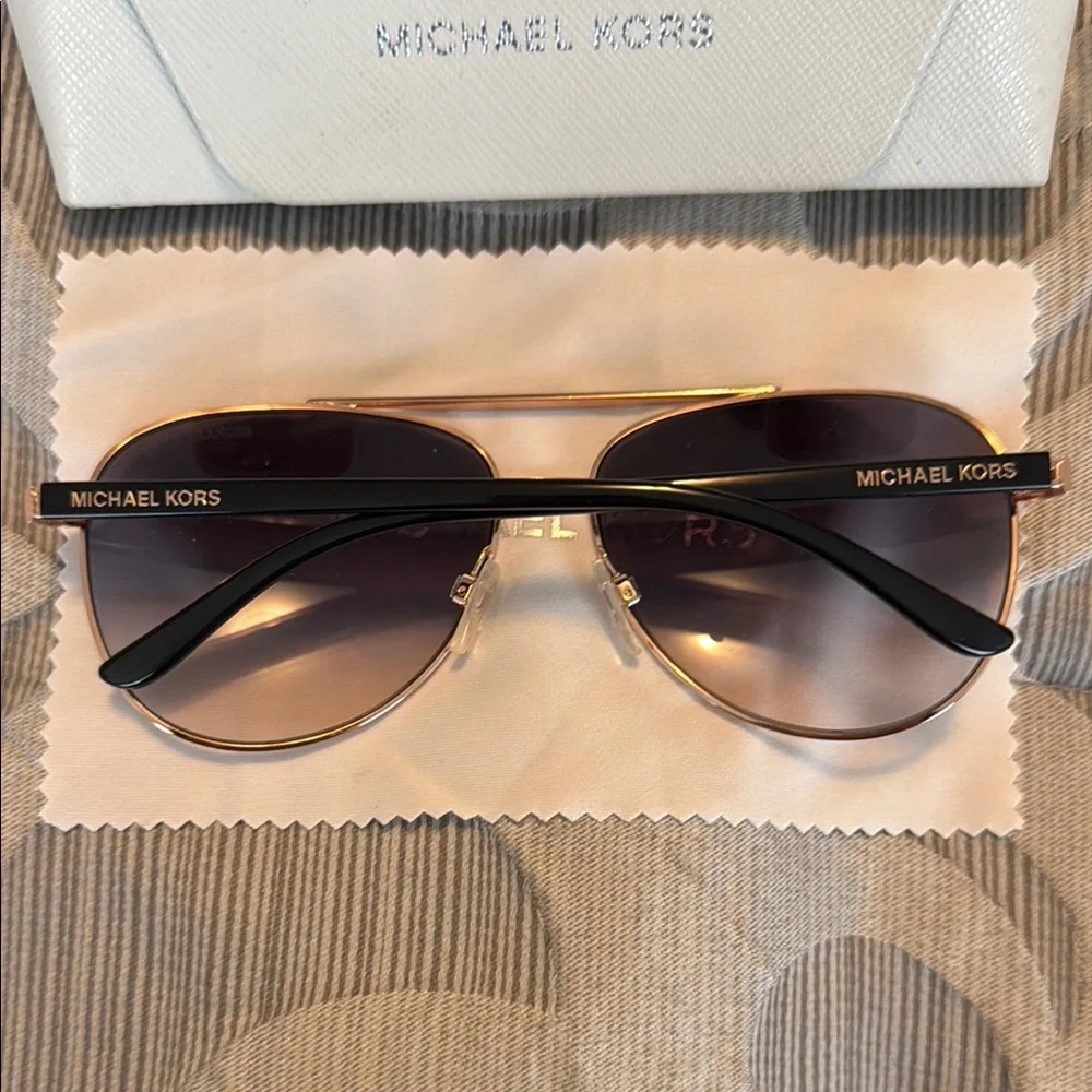 Michael Kors Aviator Sunglasses with Case - Picture 2 of 6